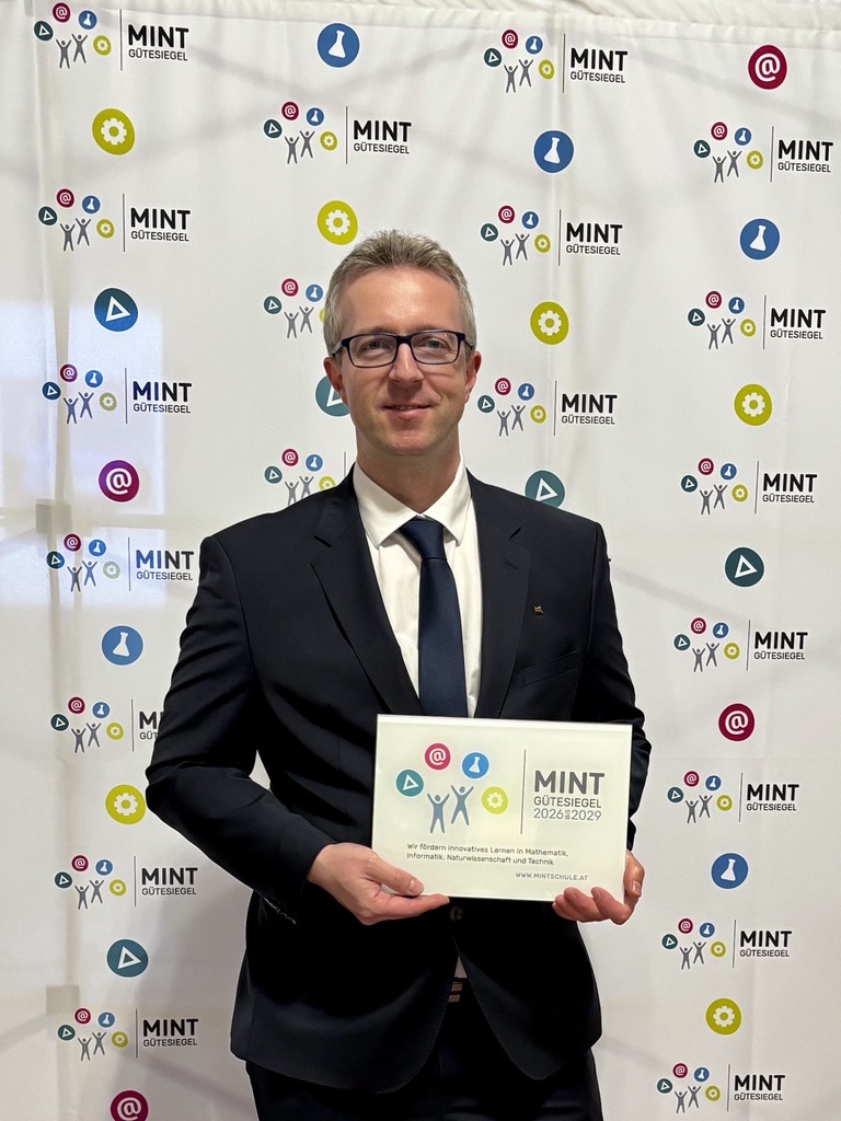 HLW Braunau_MINT-Gütesiegel2_Credit Ines_Laimighofer_Hehenberger